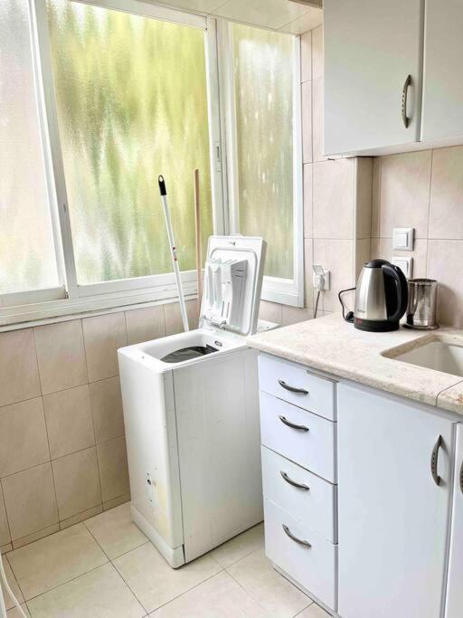 Rambam Beach Apartment Haifa Esterno foto