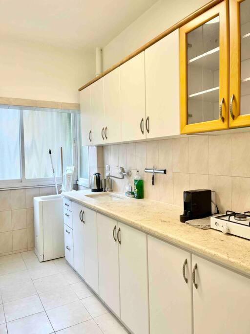 Rambam Beach Apartment Haifa Esterno foto